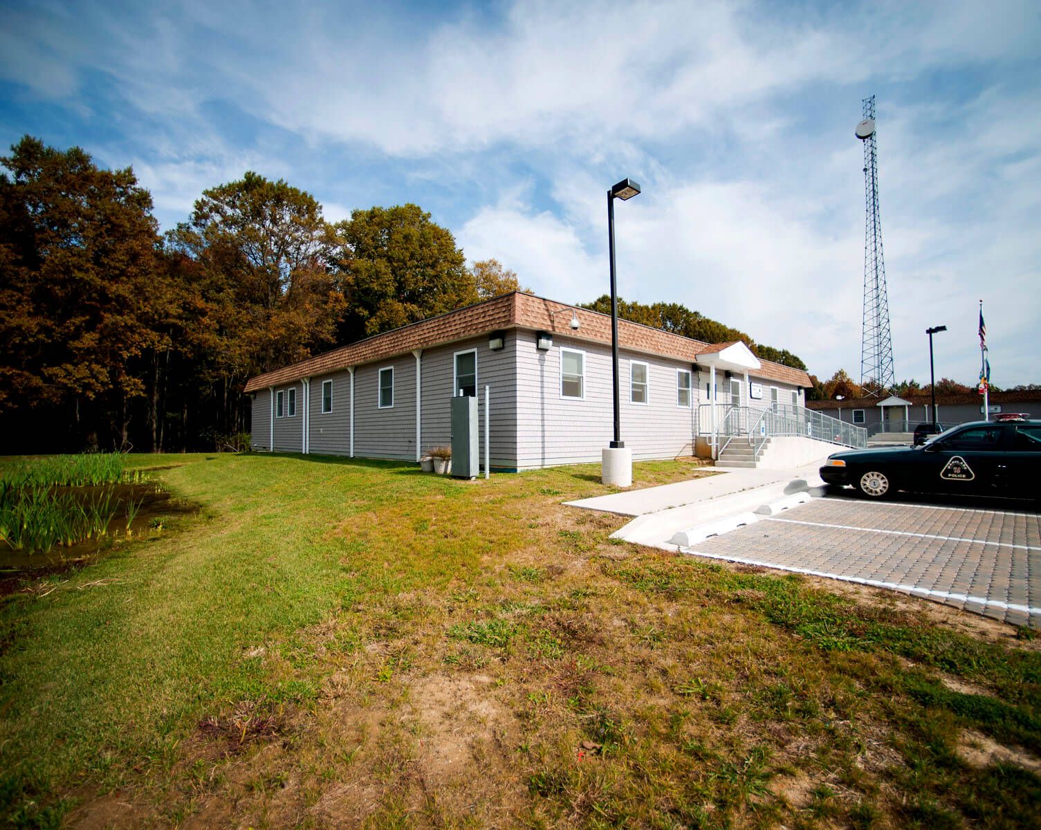MD-State-Police-Modular-Communications-Building-Exterior-3