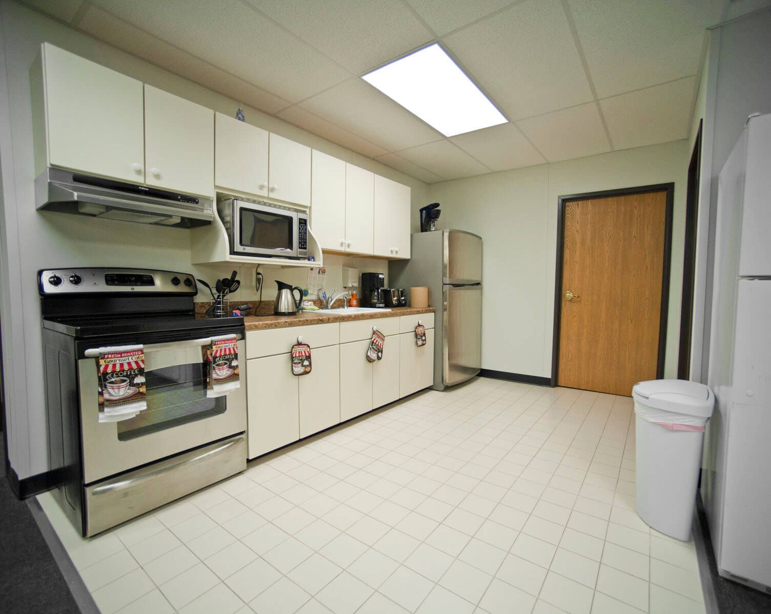 MD-State-Police-Modular-Communications-Building-Kitchen