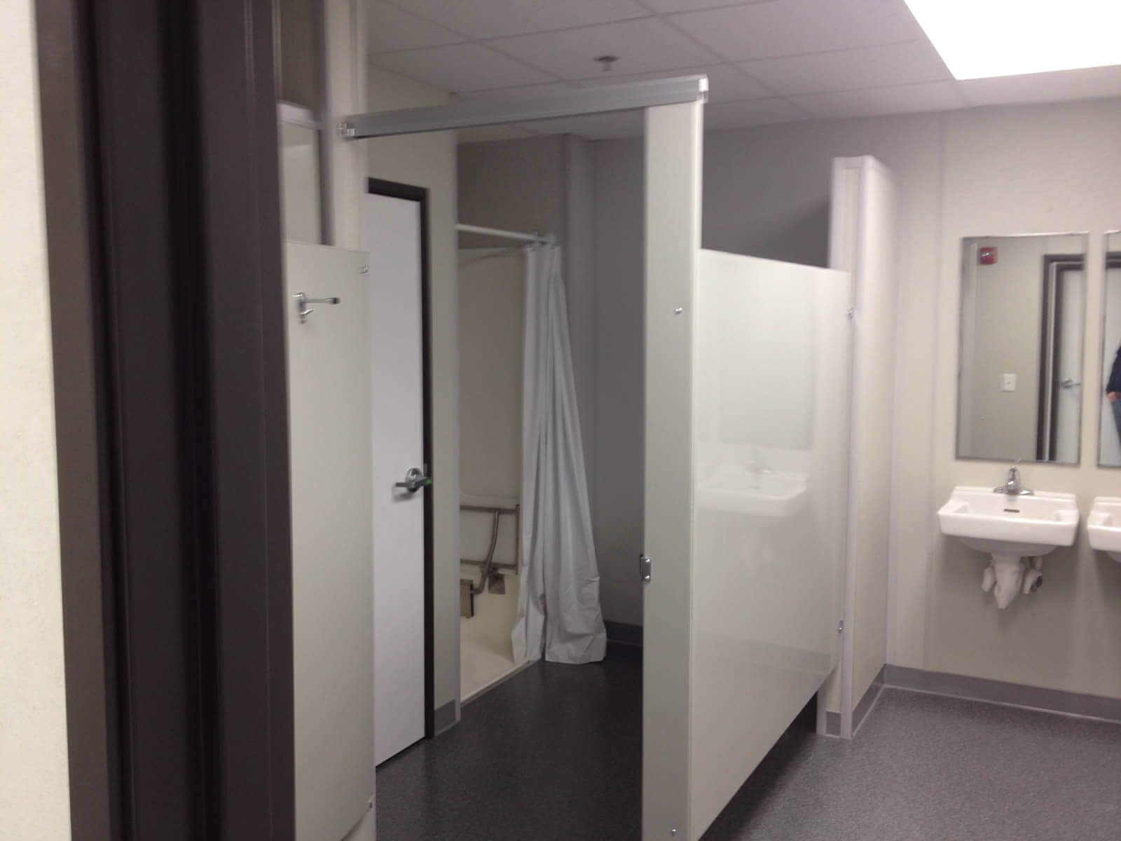 Navy-Medical-Center-Modular-Fire-House-Bathroom