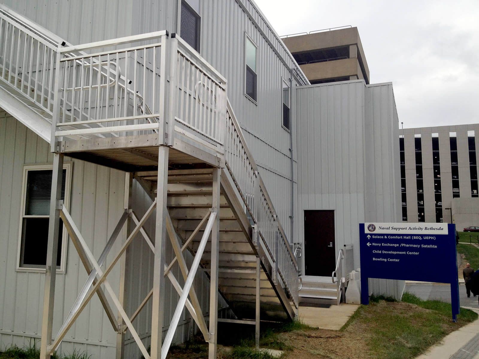 Navy-Medical-Center-Modular-Fire-House-Exterior-Stairs-3