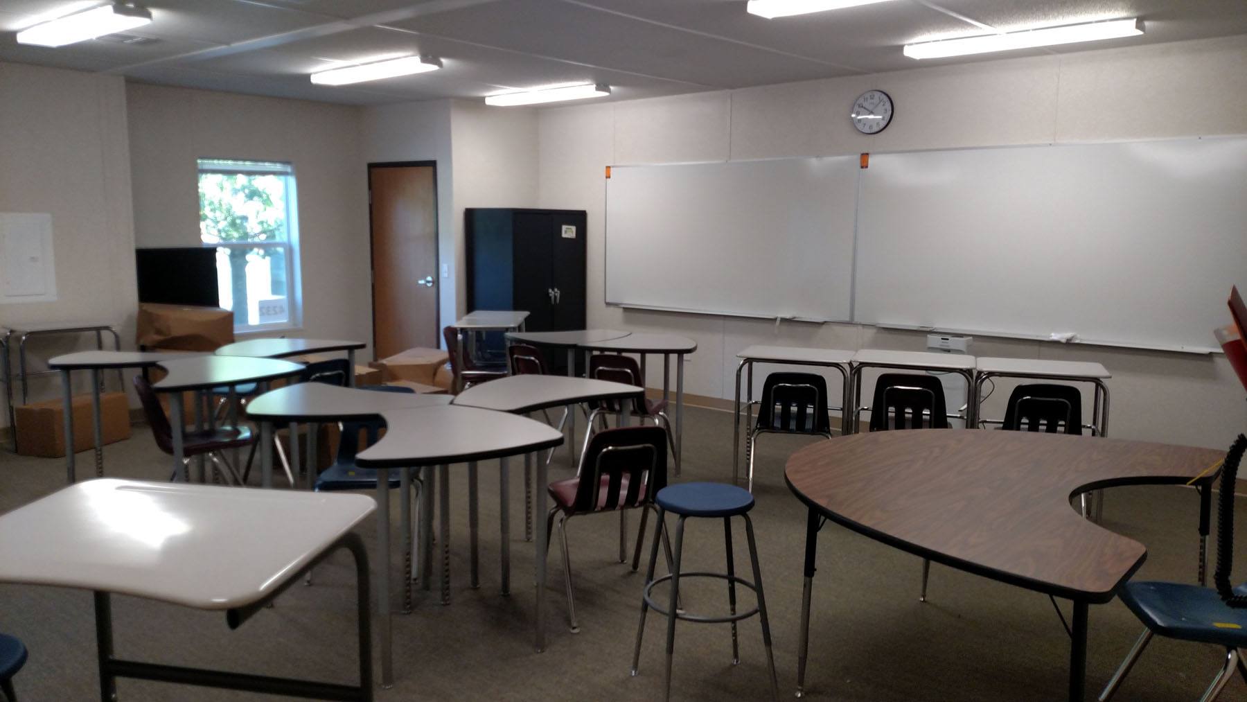 LVARCS-Multi-Classroom-Modular-Complex-Interior-4