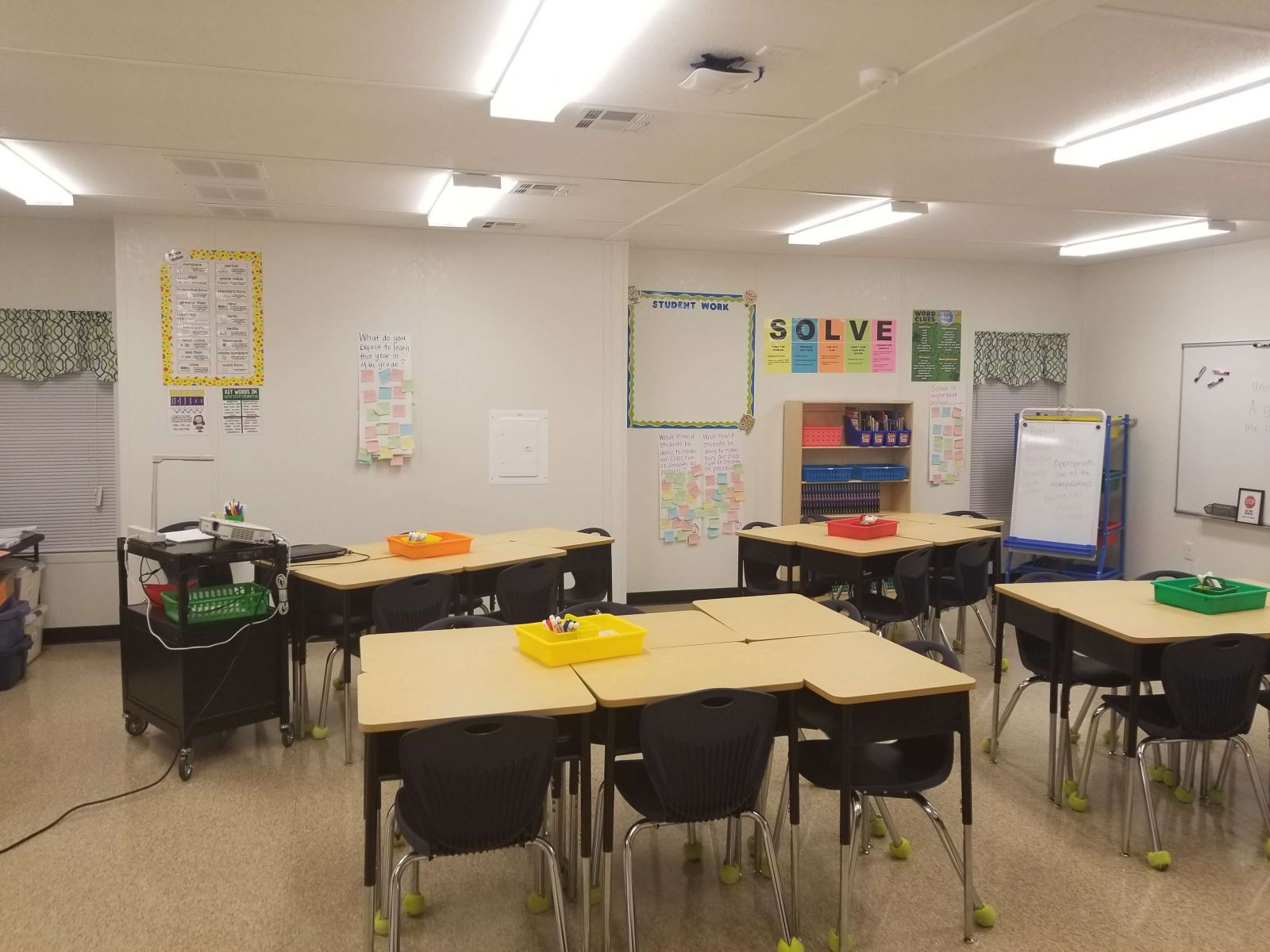 PGCPS-Accokeek-Academy-Modular-Classroom-Interior-6