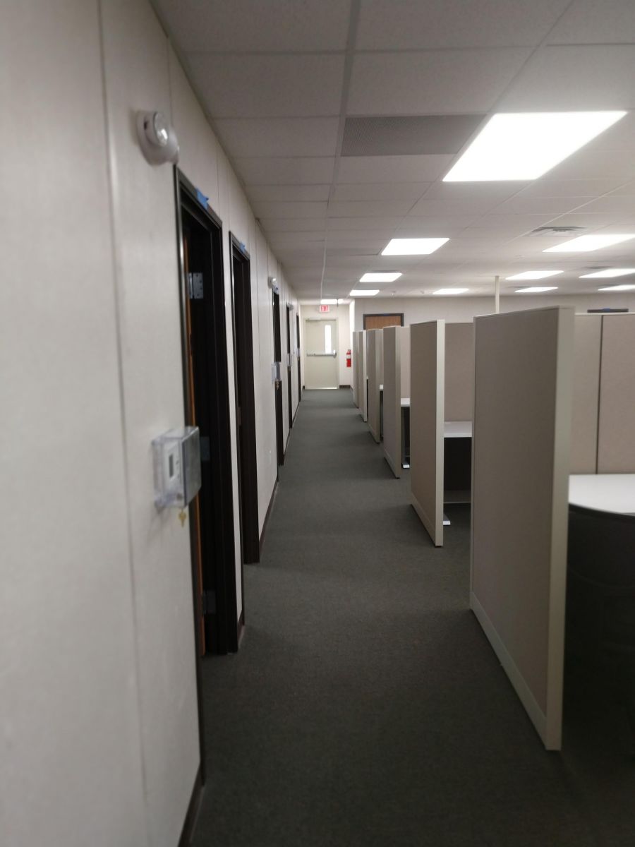 Administrative-Modular-Swing-Space-Hallway