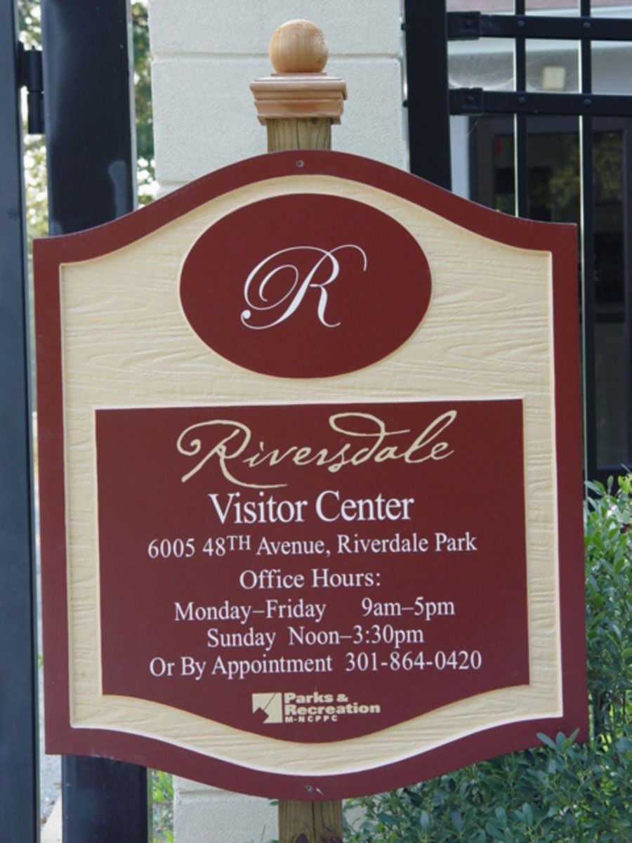 Riversdale-Mansion-Modular-Visitor-Center-Exterior-Sign