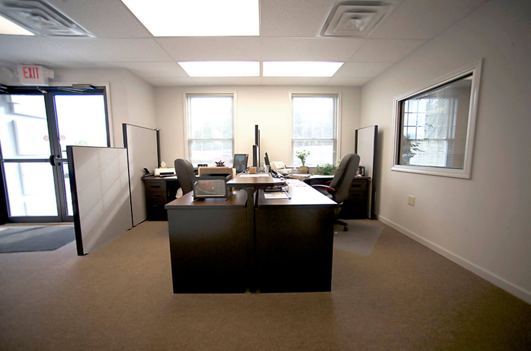 Acton-Richmond-Prefabricated-Sales-Office-Interior-Reception