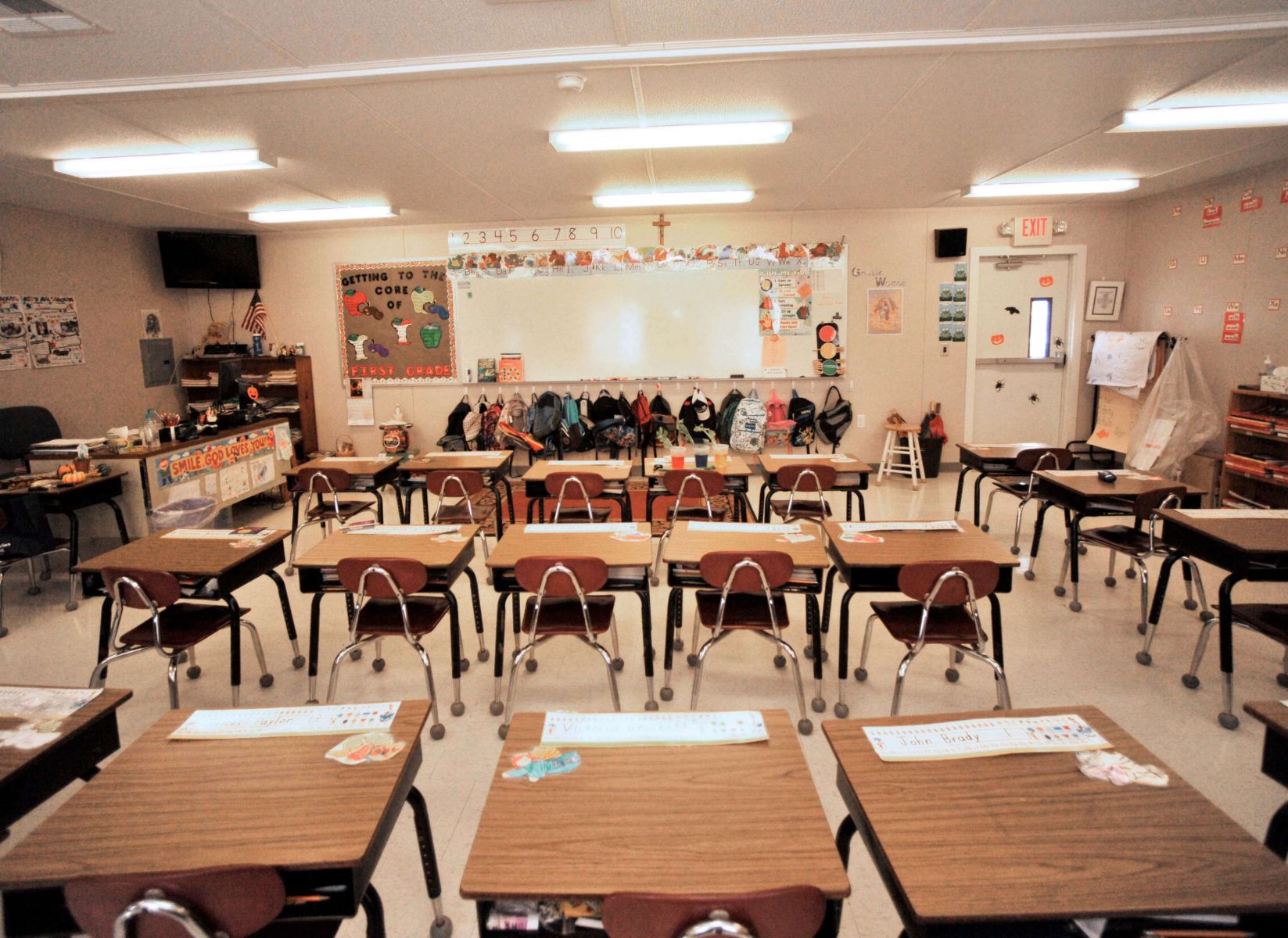 Private-School-Portable-Classroom-Interior-2