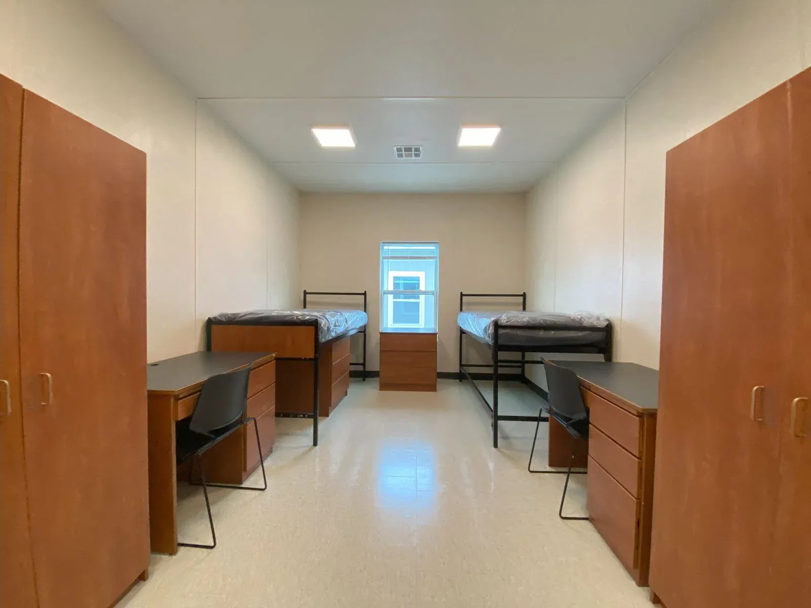 residential-dormitories-bunkhouses-27