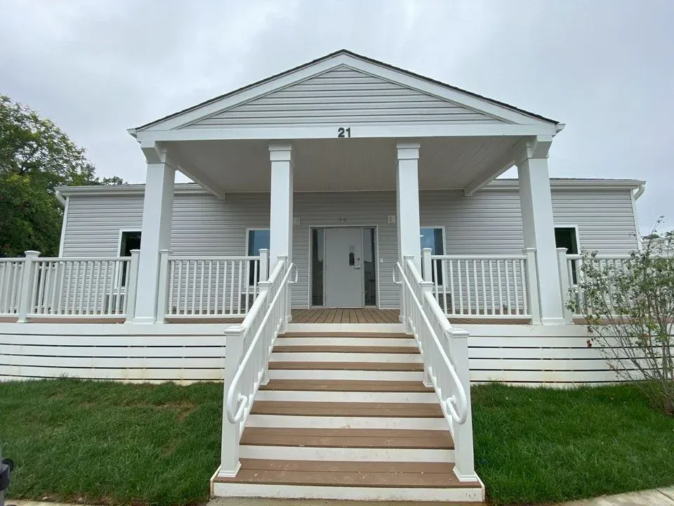 residential-dormitories-bunkhouses-3