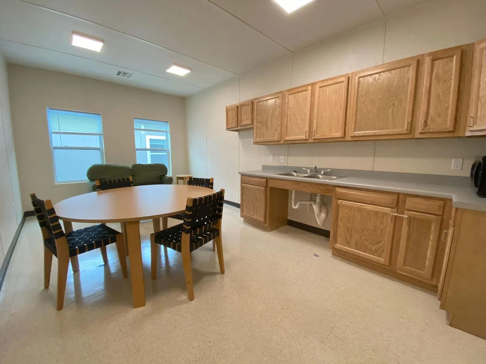 residential-dormitories-bunkhouses-31