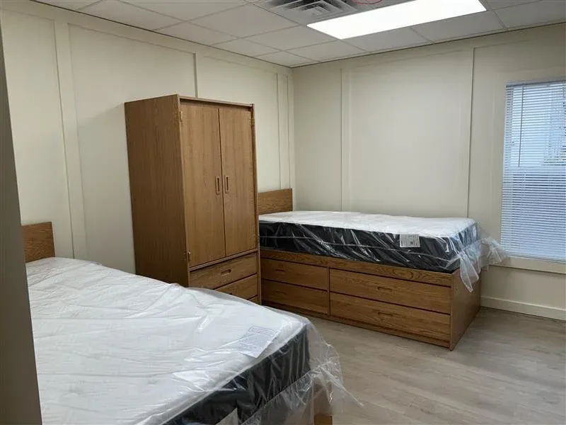residential-dormitories-bunkhouses-48