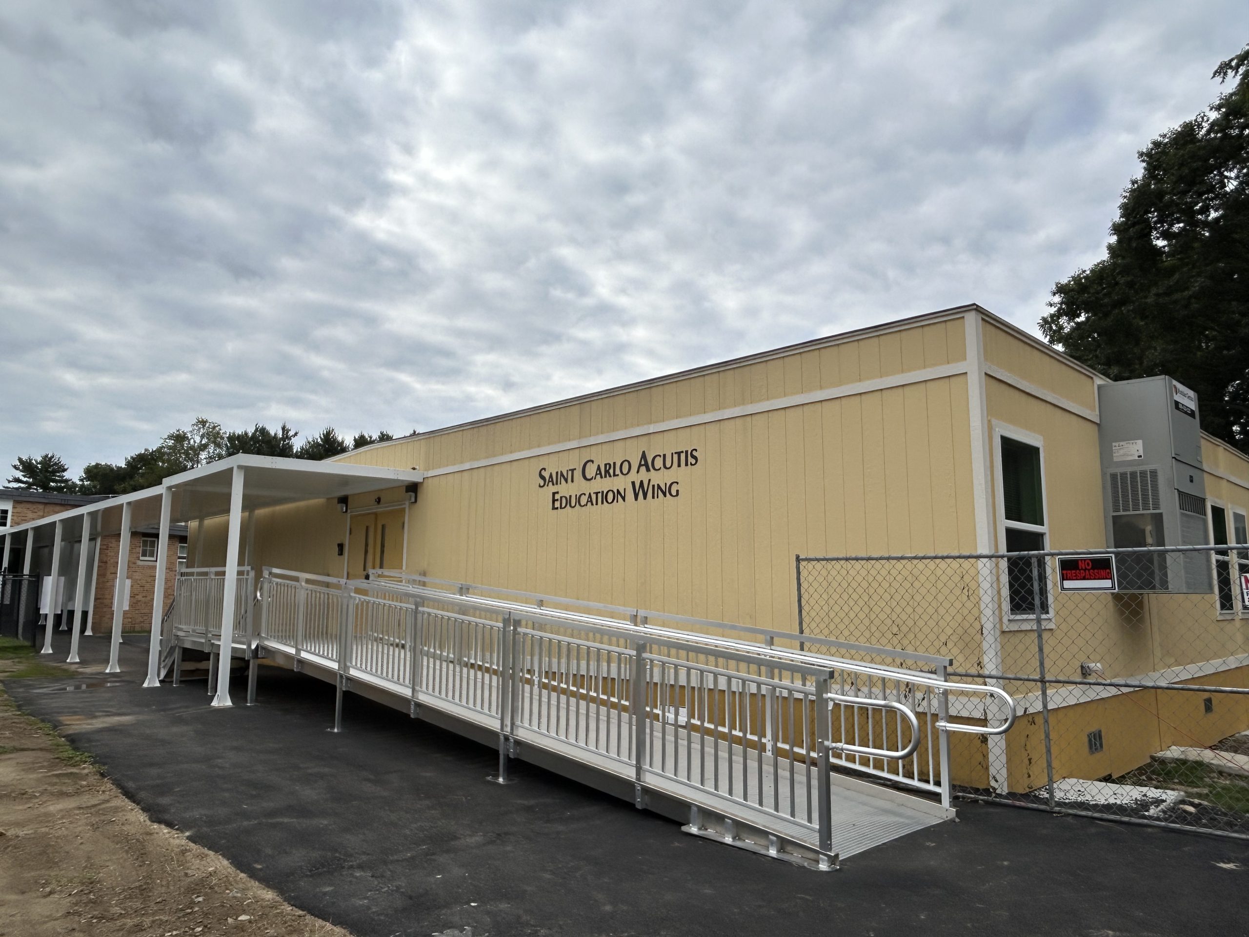 modular classroom building, catholic school