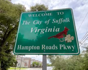 suffolk-virginia-welcome-sign-modular-construction-project